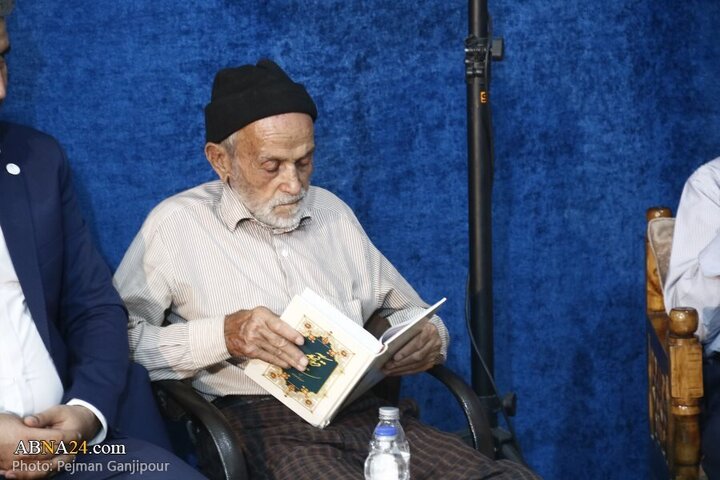 تقرير مصور| ختمة قرآنية تخليداً لذكرى شهداء الخدمة في مدينة أصفهان
