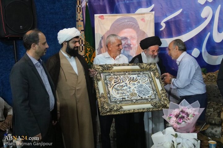 تقرير مصور| ختمة قرآنية تخليداً لذكرى شهداء الخدمة في مدينة أصفهان
