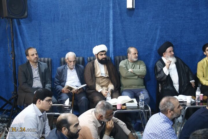 تقرير مصور| ختمة قرآنية تخليداً لذكرى شهداء الخدمة في مدينة أصفهان