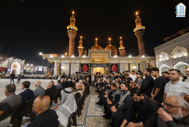 تصاویر | برافراشتن پرچم‌های عزا، به مناسبت سالگرد شهادت امام جواد(ع) در حرم کاظمین