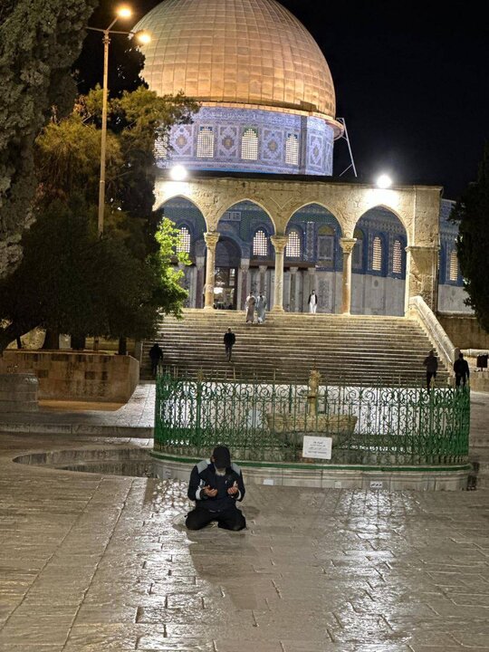 باحات المسجد الأقصى المبارك فجر اليوم