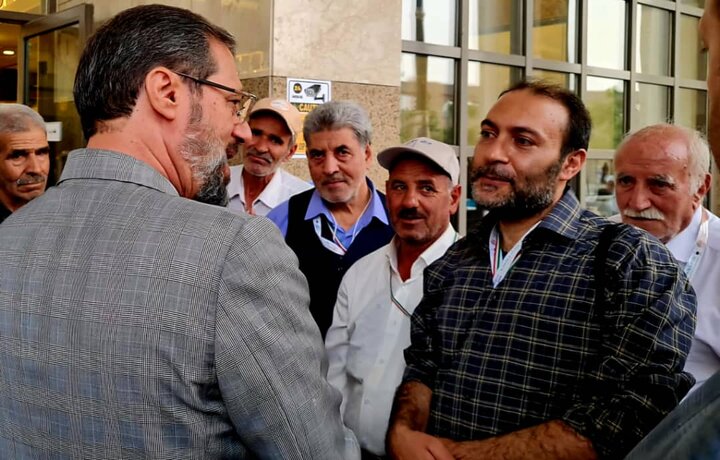 بازدید رئیس سازمان حج از هتل‌های مدینه و گفت‌وگو با زائران