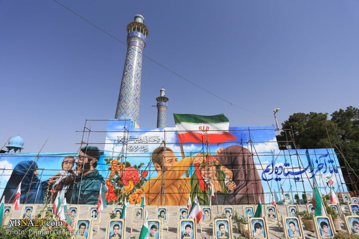 گزارش تصویری | غباررویی وعطرافشانی تربت پاک شهدای اصفهان به مناسبت فتح خرمشهر