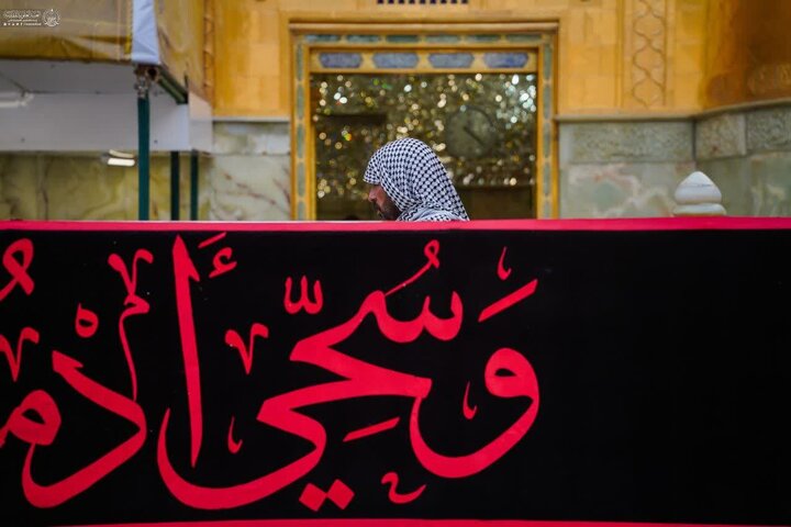 عکس خبری | سیاه‌پوش شدن صحن و سرای علوی به مناسبت سالروز شهادت جوادالائمه(ع)