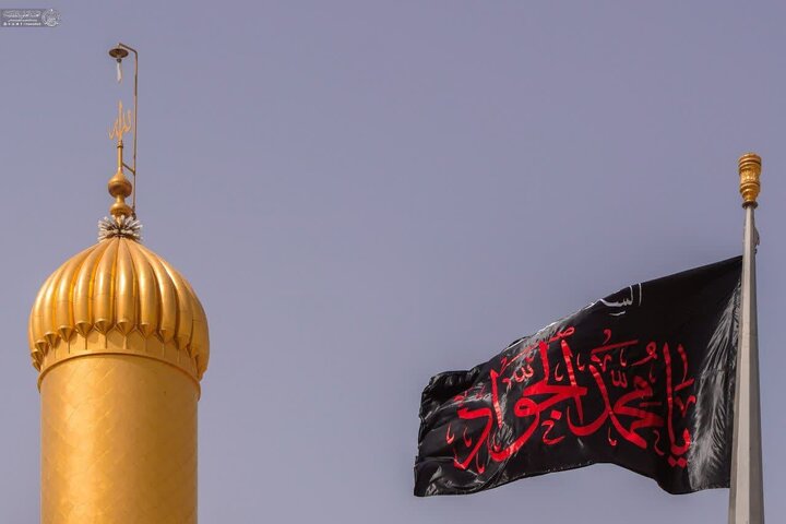 عکس خبری | سیاه‌پوش شدن صحن و سرای علوی به مناسبت سالروز شهادت جوادالائمه(ع)