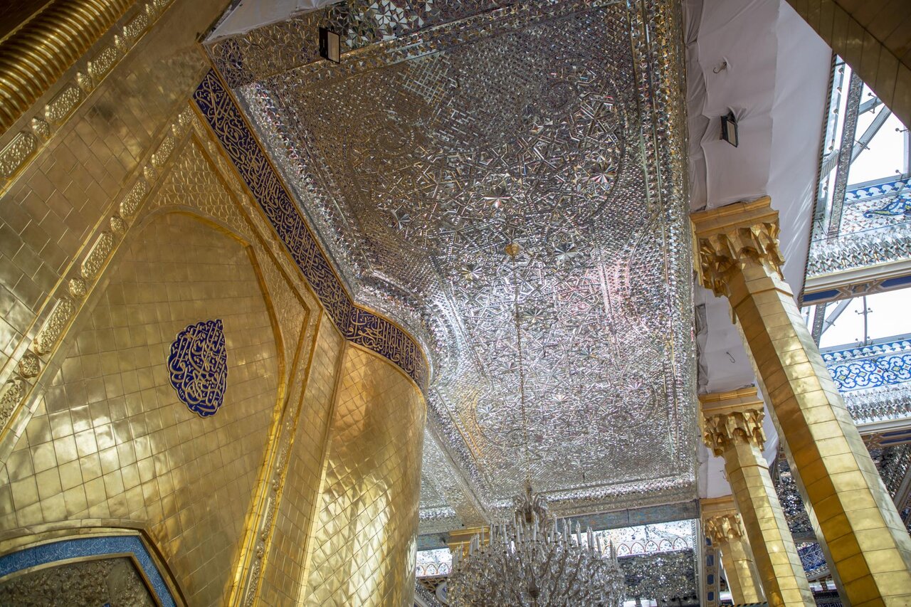 Completion of second phase of installing mirrors for dome of al-Abbas shrine (+Photos)