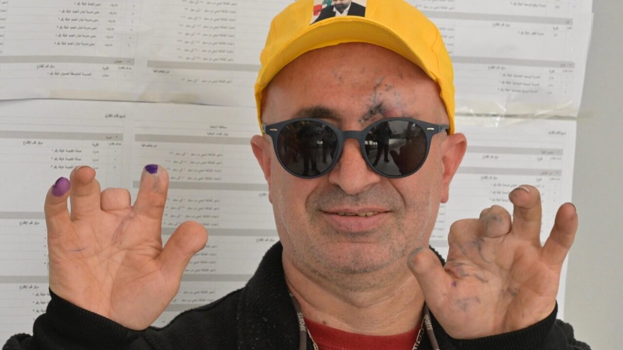 Waathirika wa mlipuko wa vipiga simu vya pager nchini Lebanon Washiriki katika uchaguzi nchini Lebanon