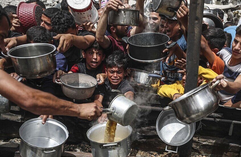 ما هي الخطة المدعومة من أمريكا لمساعدات غزة ولماذا ترفضها الأمم المتحدة؟