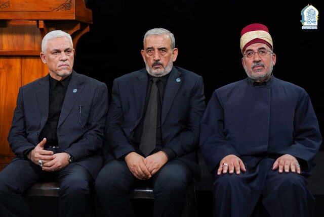مراسم رفع رايتي الحزن والأسى إيذاناً لإعلان الحداد بذكرى استشهاد الإمام الجواد (ع)