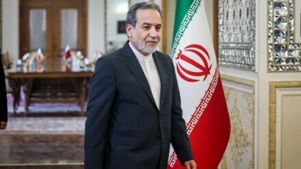 イラン外相が伊ローマへ出発／外務省報道官「追加制裁は外交における米の不真面目さを表す」