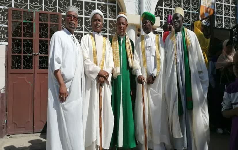 **Madagaskar; giravêk bi rîşeyên bîrkirî yên Îslamî**