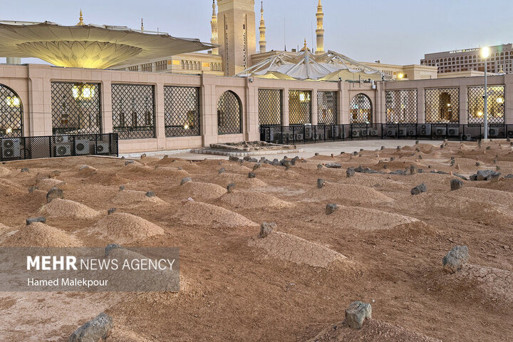 Photos: Pilgrims visit Al Baqi Cemetery during Hajj rituals