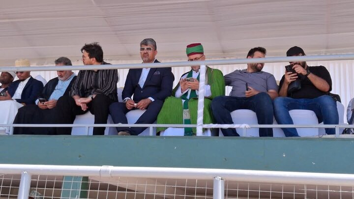 Photos: Warm welcome to "Mahfel" TV program's members in Tanga, Tanzania