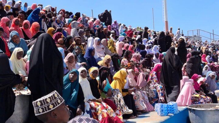 Photos: Warm welcome to "Mahfel" TV program's members in Tanga, Tanzania