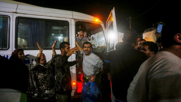 آزادی 10 اسیر فلسطینی از زندان‌های اسرائیل