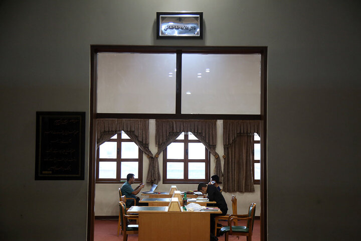 Photos: Study, research near heavenly shrine of Hazrat Fatimah Masoumeh