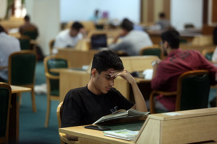Photos: Study, research near heavenly shrine of Hazrat Fatimah Masoumeh