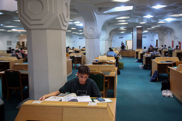 Photos: Study, research near heavenly shrine of Hazrat Fatimah Masoumeh