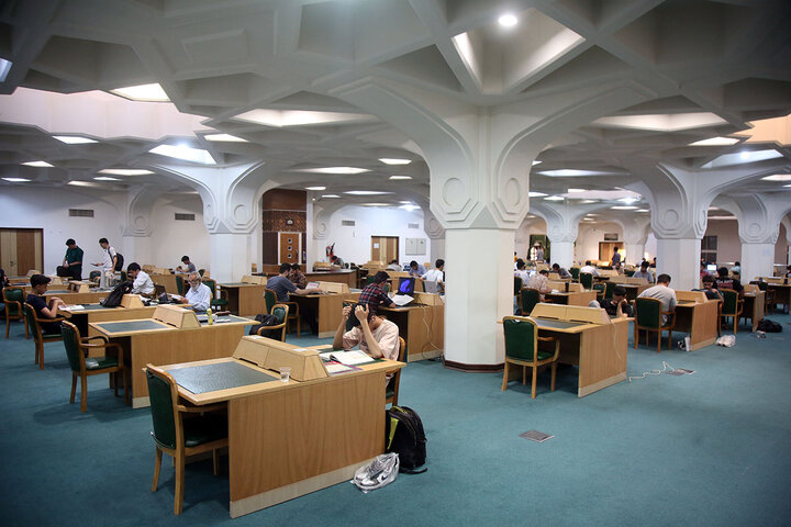 Photos: Study, research near heavenly shrine of Hazrat Fatimah Masoumeh