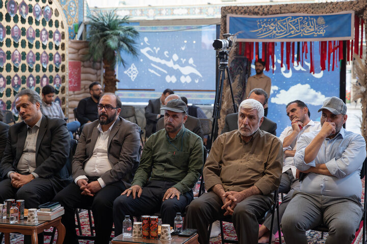 Photos: Sacred Defense writers, publishers meet with Custodian of Astan Quds Razavi