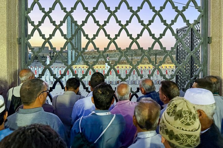 گزارش تصویری | قبرستان بقیع؛ آینه‌ خاموش غربت اهل‌بیت(ع)