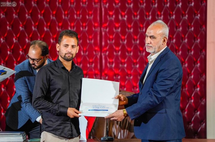 تقرير مصور| العتبة العلوية المقدسة تختتم البرنامج التطويري لشعراء المنبر الحسيني الشباب