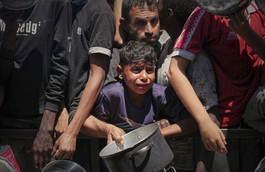 تأجيل تنفيذ خطة توزيع الغذاء الأميركية في غزة بسبب تحديات لوجستية