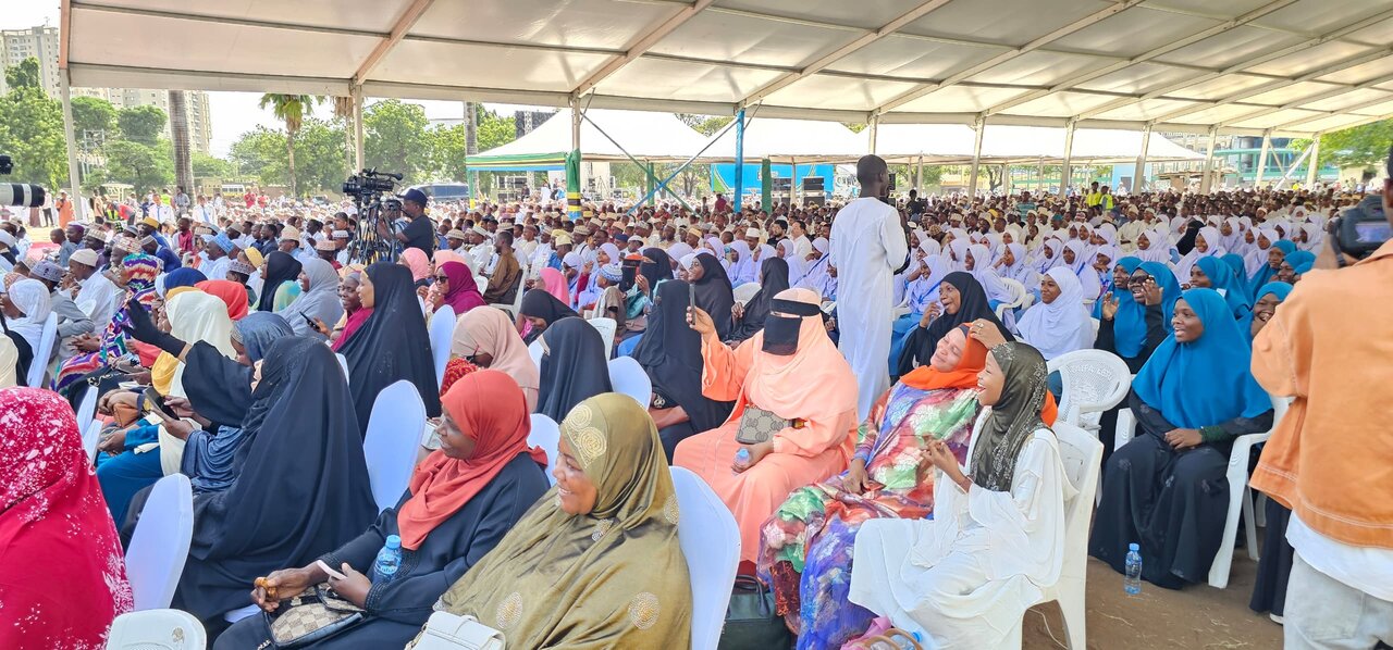 Ripoti ya Mahudhurio ya Wasomaji wa Qur'an wa Programu ya "Mahfali" nchini Tanzania