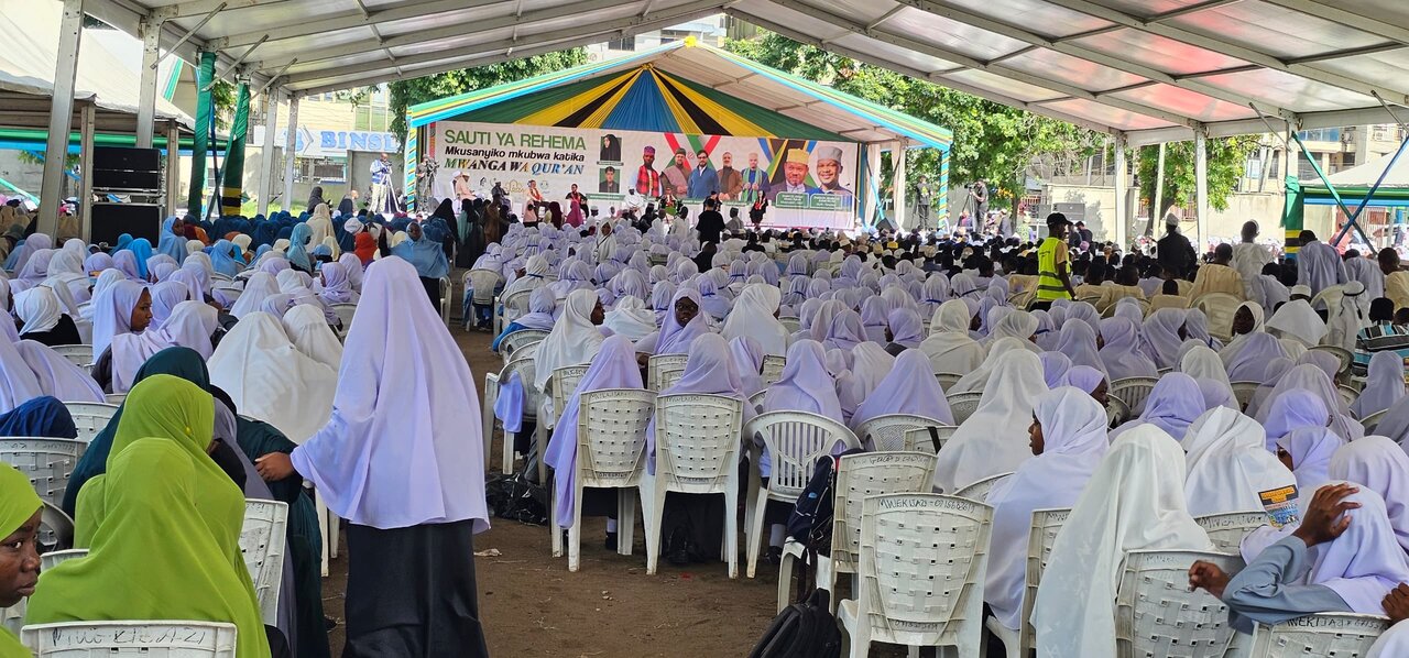 Heshima ya Mwanamke wa Kiislamu Katika Muonekano wa Vazi la Hijabu: Mfano wa Mabinti wa Hawzat Hazrat Zainab (sa), Dar es Salaam – Tanzania