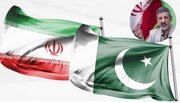 پاکستانی وزیر اعظم کا دورہ تہران-اسلام آباد دوطرفہ تعلقات کو مضبوط بنانے کے سلسلے میں اہم قدم