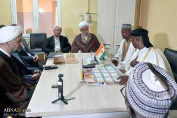 Rencontre du Secrétaire général de l’Assemblée mondiale Ahl al-Bayt (a.s.) avec l’Imam de la grande mosquée de Niamey