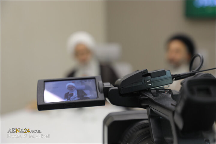 Photos: Scientific session "Neglect of Quran in society; examining causes and solutions to resolve it" held at ABNA News Agency