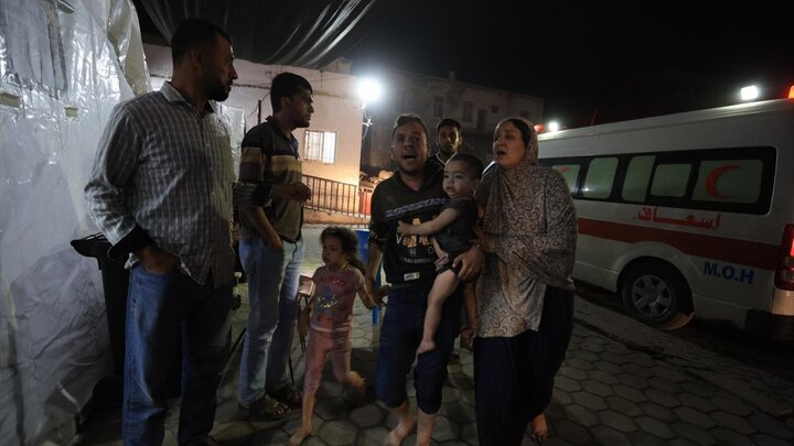 Photos: Bombing of Palestinian refugees at Fahmi Al-Jarjawi School in Gaza