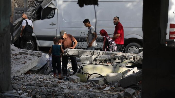 Photos: Bombing of Palestinian refugees at Fahmi Al-Jarjawi School in Gaza