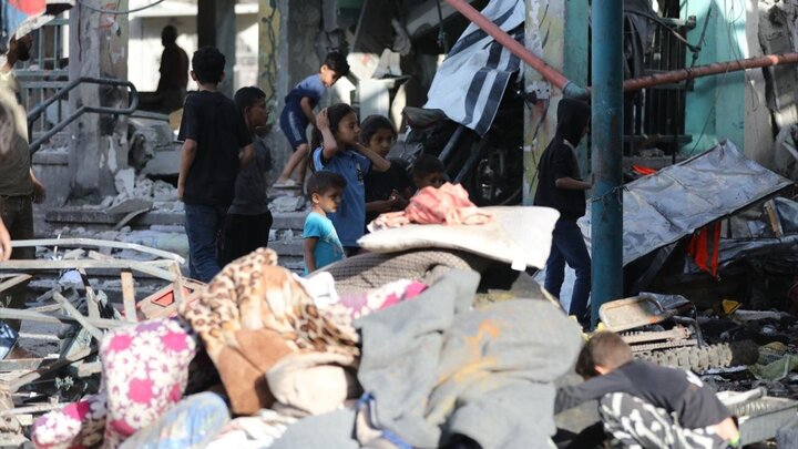 Photos: Bombing of Palestinian refugees at Fahmi Al-Jarjawi School in Gaza