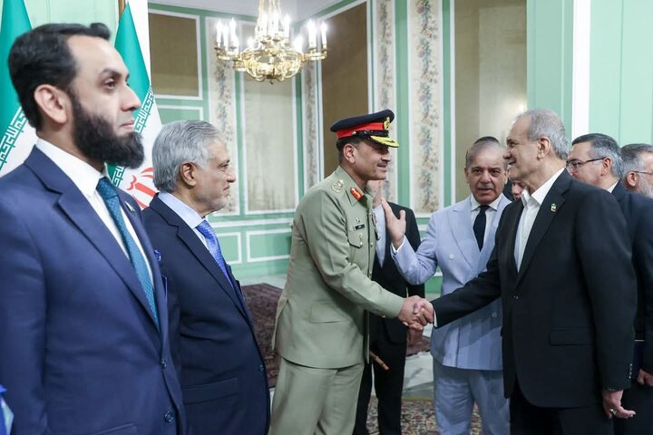 Iran Pakistan