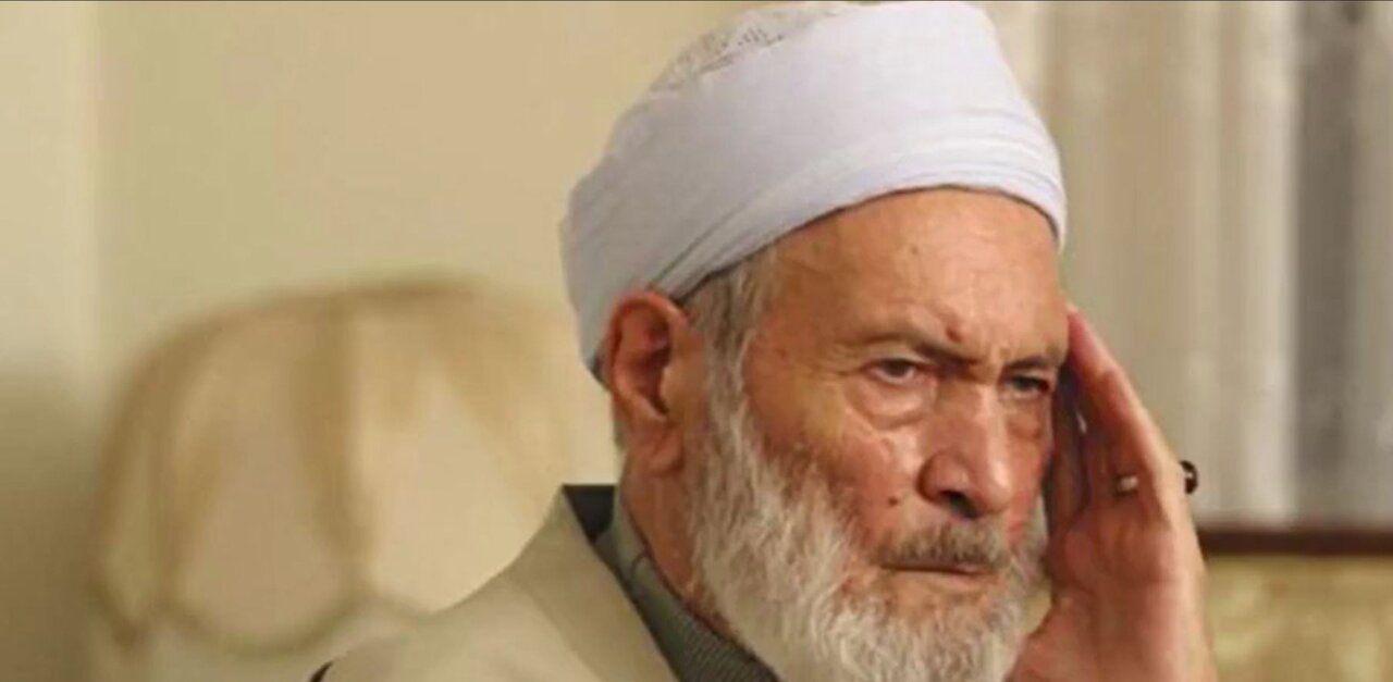Ezanê Muezzinzade Erdebîlî yek ji ezanên herî navdar ên Îran û cîhanê ye. Ev ezan bi dengê Abdulkerîm Muezzinzade Erdebîlî di sala 1955 (1334 bi salna