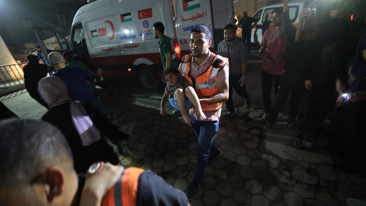 ABNA English Photos Bombing of Palestinian refugees at Fahmi Al