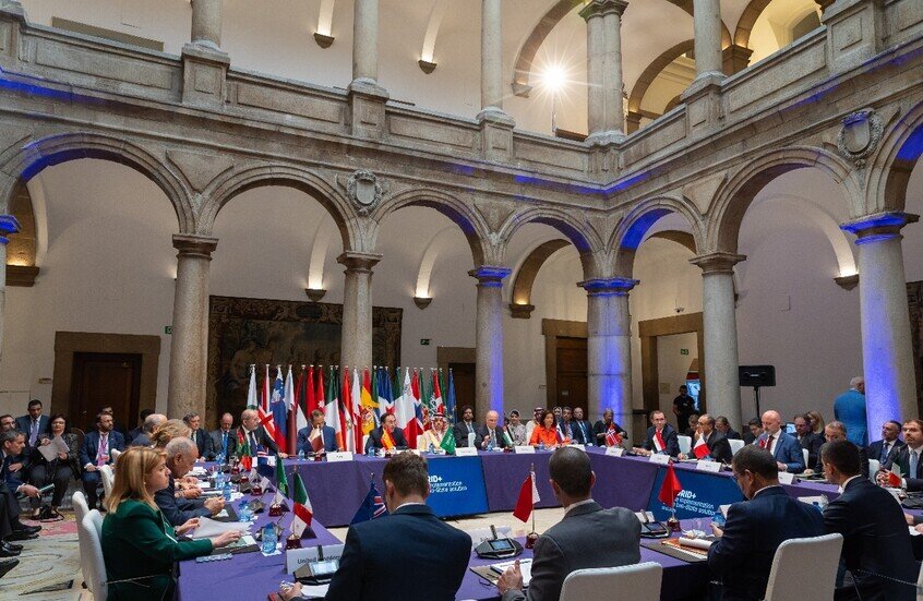 بعد اجتماع مدريد.. بيان مشترك لوزراء المجموعة العربية الإسلامية بشأن غزة