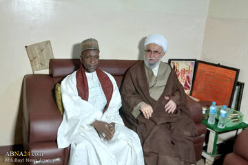 Habari Pichani | Mkutano wa Katibu Mkuu wa Jumuiya ya Kimataifa ya Ahlulbayt (a.s) na Khalifa wa Tijaniyya katika Mji Mkuu wa Niger