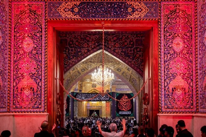 إحياء ليلة ذكرى شهادة الإمام الجواد (عليه السلام) عند مرقده الشريف