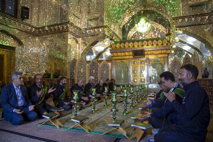 تصاویر| آیین غبارروبی مضجع شریف سیدعلاالدین حسین(ع) با حضور استاندار فارس