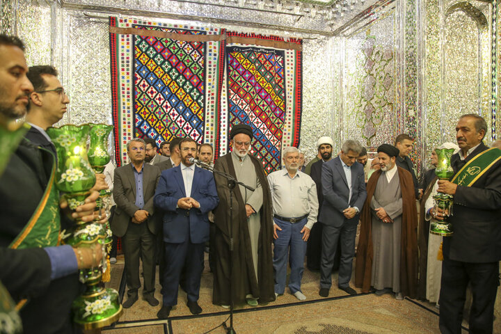 تصاویر| آیین غبارروبی مضجع شریف سیدعلاالدین حسین(ع) با حضور استاندار فارس