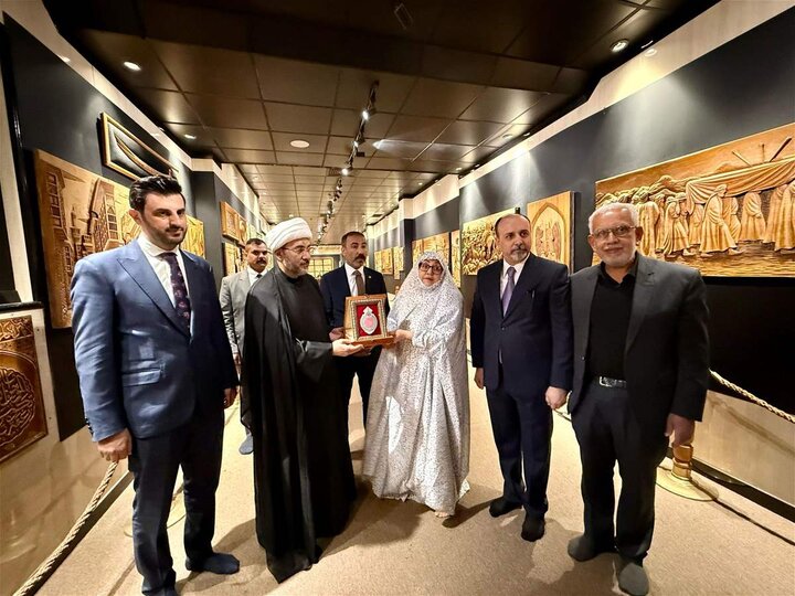 تقرير مصور/ وفد تركي يزور مرقد الإمامين الكاظمين في بغداد (ع)