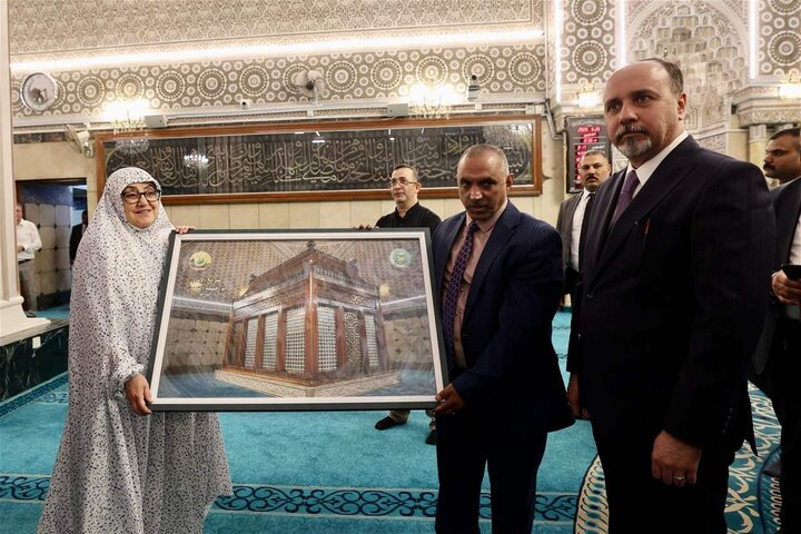 تقرير مصور/ وفد تركي يزور مرقد الإمامين الكاظمين في بغداد (ع)