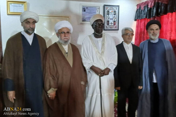 Photos: ecretary General of AhlulBayt World Assembly meets with Tijaniyya Qutb in Kiota, Niger