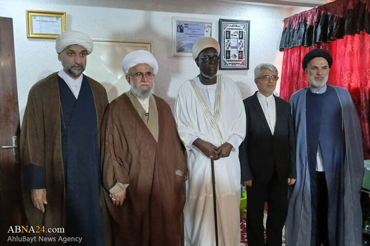 Photos: ecretary General of AhlulBayt World Assembly meets with Tijaniyya Qutb in Kiota, Niger