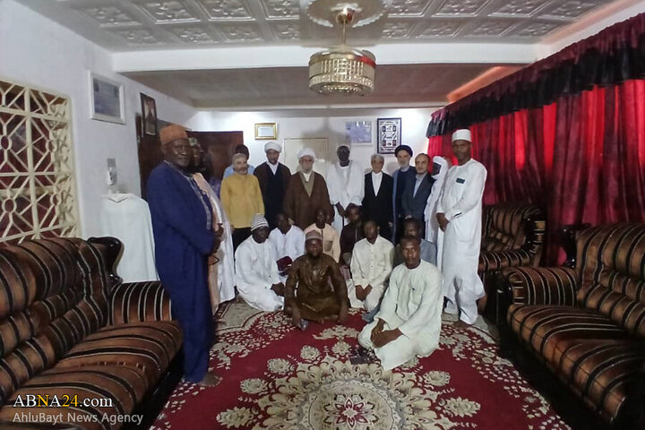 Photos: ecretary General of AhlulBayt World Assembly meets with Tijaniyya Qutb in Kiota, Niger