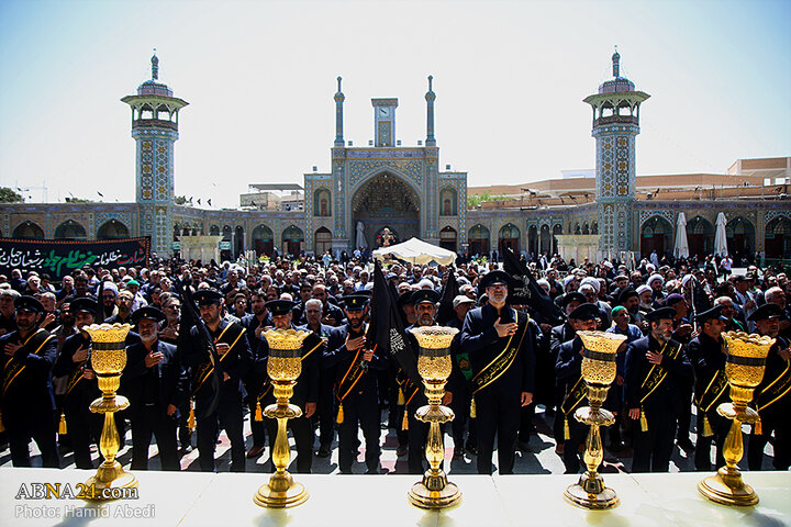 دسته عزاداری خادمان حرم حضرت معصومه(س)