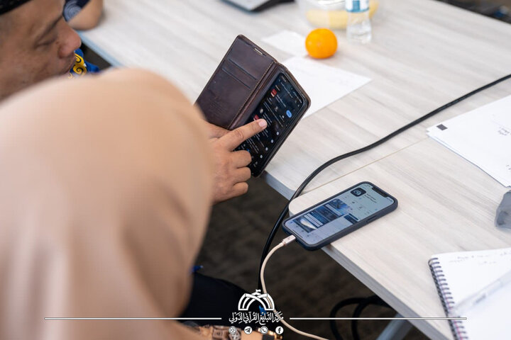 تقرير مصور/ العتبة الحسينية تنظّم جلسة علمية في جامعة جاكرتا الحكومية بهدف تعزيز التواصل القرآني